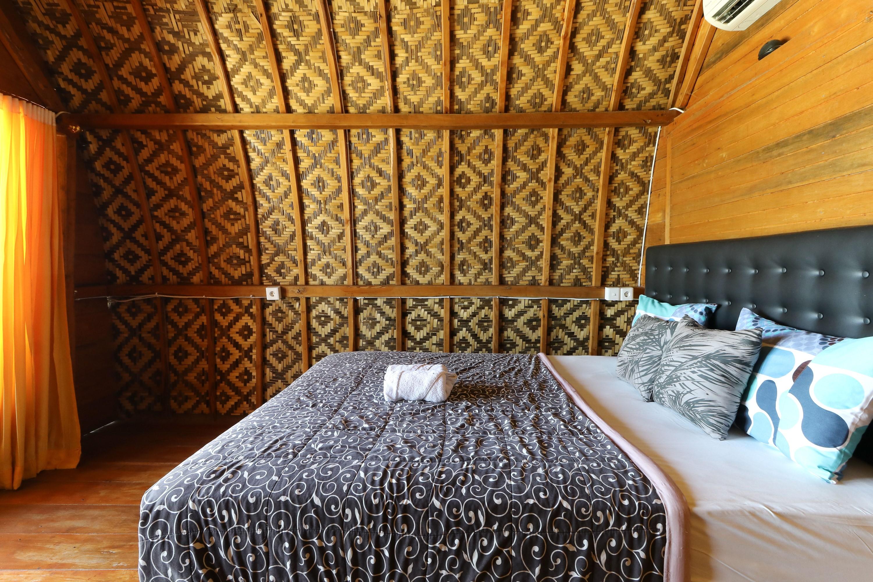 Road Beach Homestay Ped Exterior photo